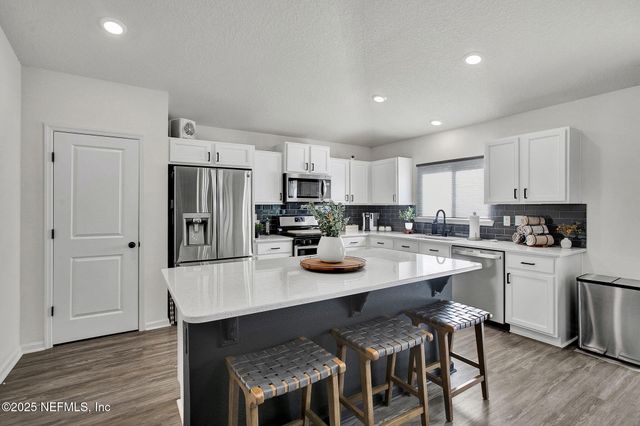 14570 NEEDHAM Drive, Jacksonville, FL 32256