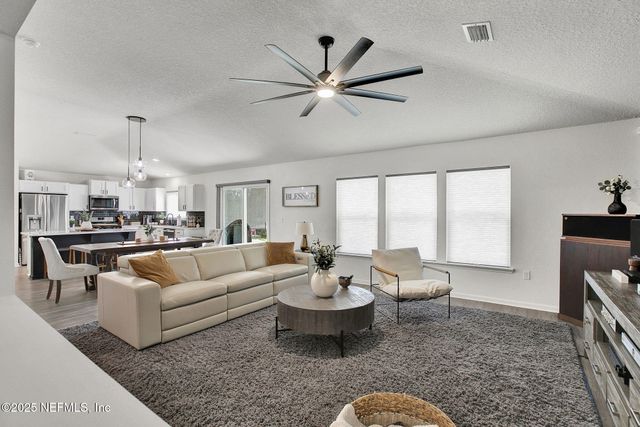 14570 NEEDHAM Drive, Jacksonville, FL 32256