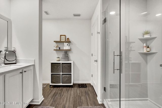 14570 NEEDHAM Drive, Jacksonville, FL 32256