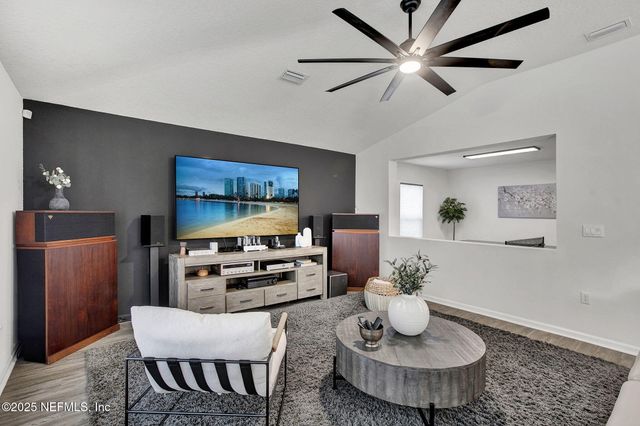 14570 NEEDHAM Drive, Jacksonville, FL 32256