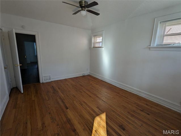 3161 Oregon Avenue, St Louis, MO 63118