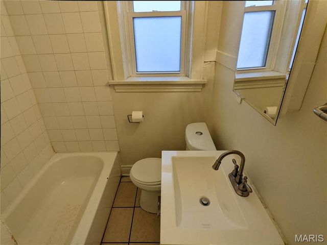 3161 Oregon Avenue, St Louis, MO 63118