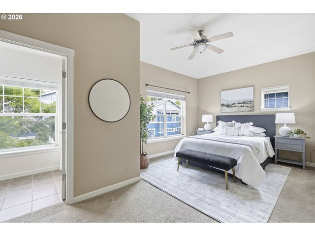 22856 Sw FOREST CREEK Dr 202, Sherwood, OR 97140