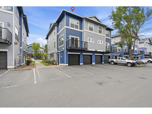 22856 Sw FOREST CREEK Dr 202, Sherwood, OR 97140