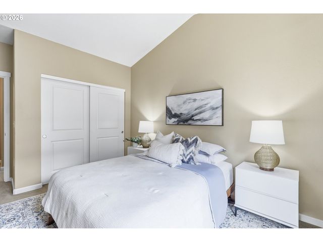 22856 Sw FOREST CREEK Dr 202, Sherwood, OR 97140