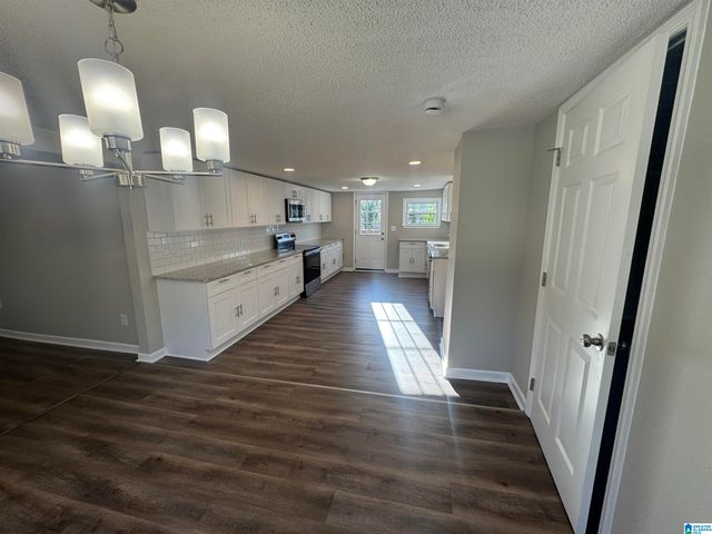 828 CANDY LANE NE, Birmingham, AL 35215