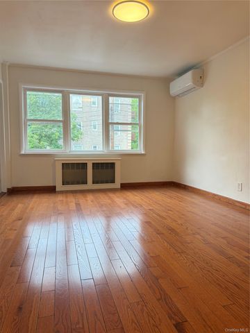4156 149th Street, Flushing, NY 11355