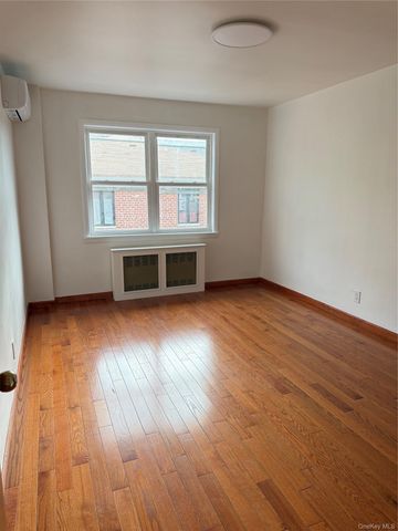 4156 149th Street, Flushing, NY 11355