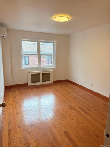 4156 149th Street, Flushing, NY 11355