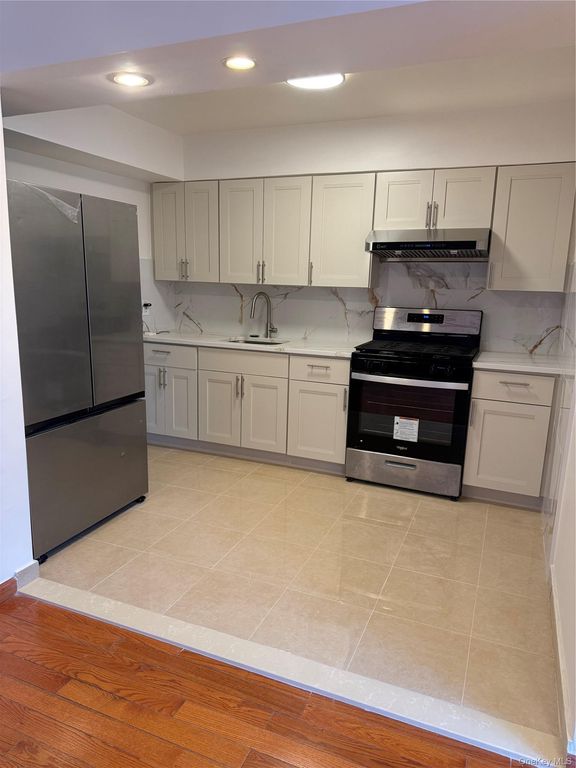 4156 149th Street, Flushing, NY 11355