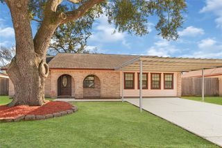 5006 Apala Dr, Houston, TX 77032