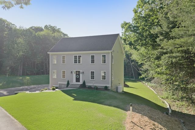43 Martin Road, Douglas, MA 01516