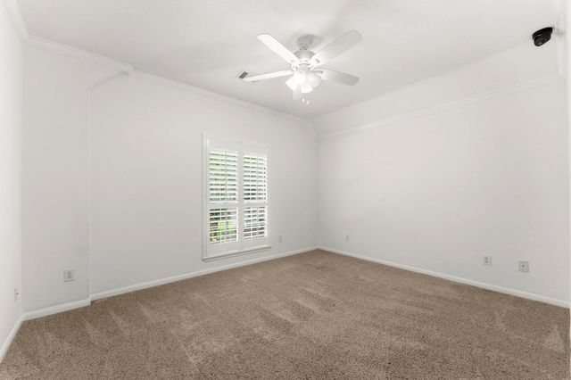 26 Shady Pond Place, The Woodlands, TX 77382