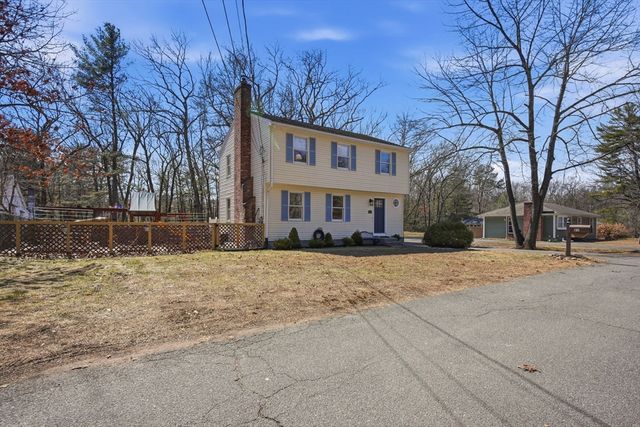 21 Rider Rd., Westfield, MA 01085