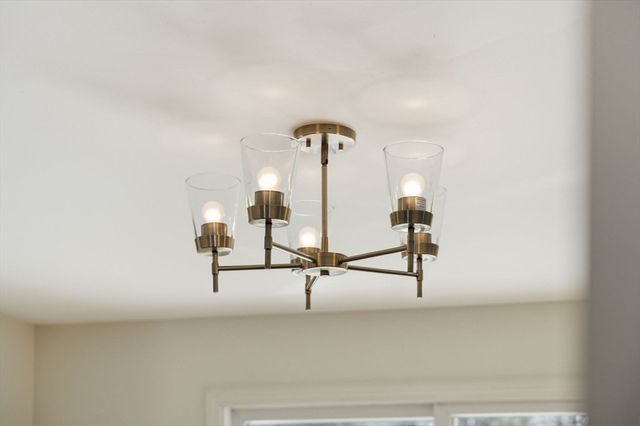 21 Rider Rd., Westfield, MA 01085