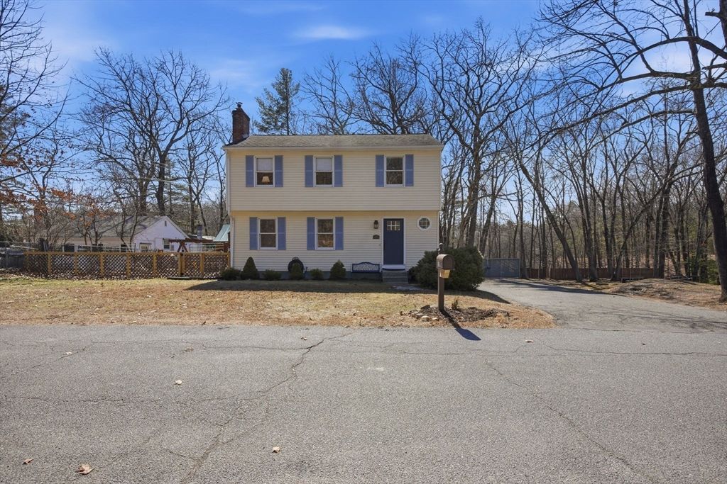 21 Rider Rd., Westfield, MA 01085