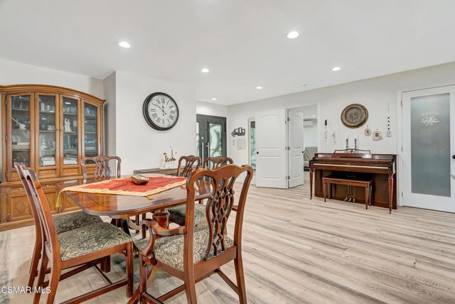 8225 Fallbrook Avenue, West Hills, CA 91304