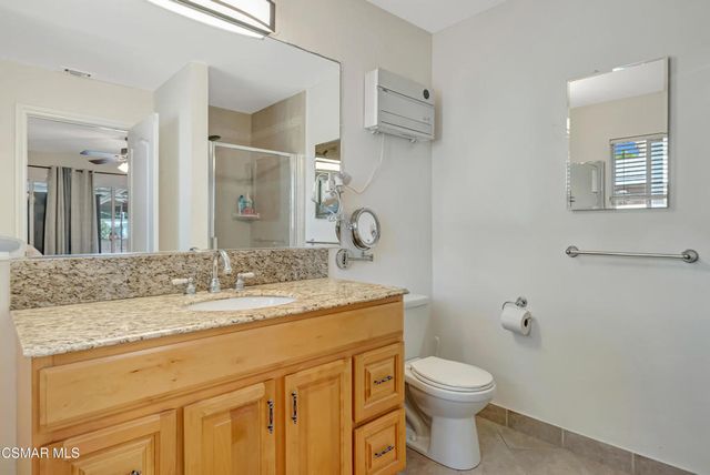 8225 Fallbrook Avenue, West Hills, CA 91304