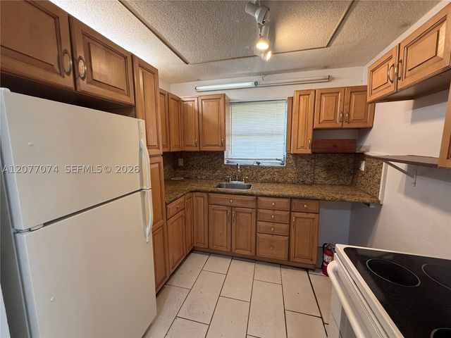 5715 Hayes St 5715, Hollywood, FL 33021