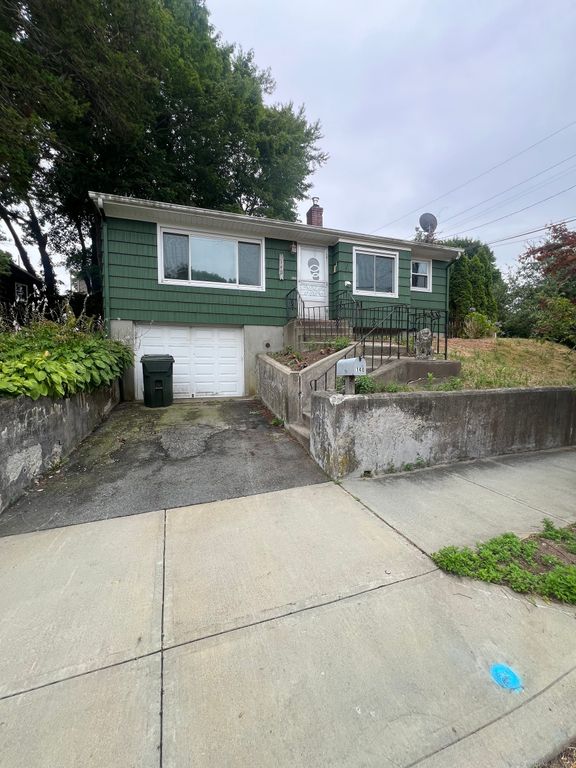 140 Norwood Avenue, New London, CT 06320