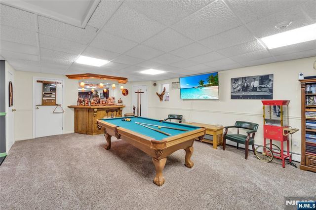312 Old Tappan Road, Old Tappan, NJ 07675