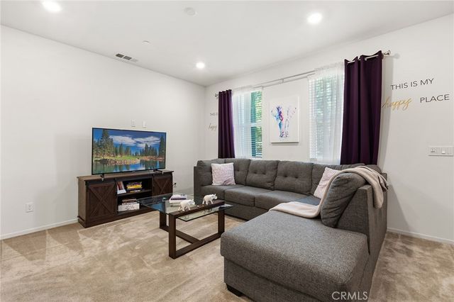 30356 Skytown Way, Menifee, CA 92584