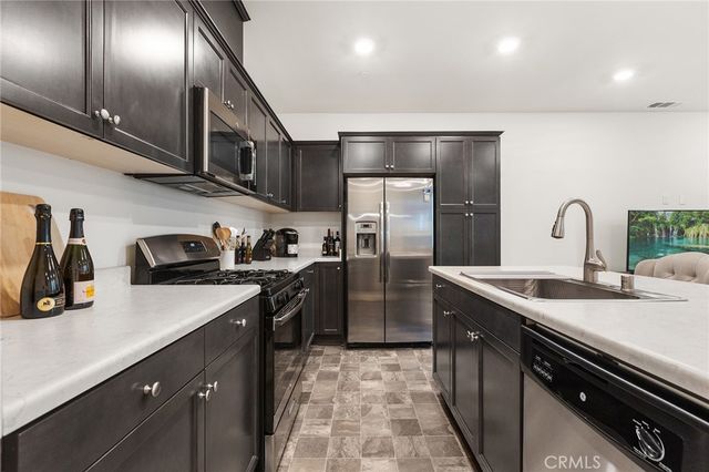 30356 Skytown Way, Menifee, CA 92584