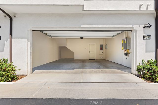 30356 Skytown Way, Menifee, CA 92584