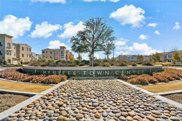 30356 Skytown Way, Menifee, CA 92584