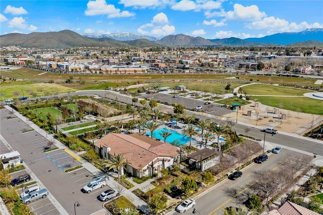 30356 Skytown Way, Menifee, CA 92584
