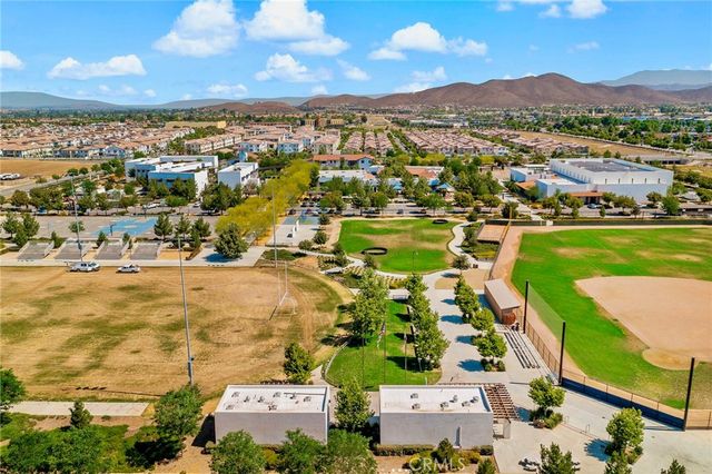 30356 Skytown Way, Menifee, CA 92584