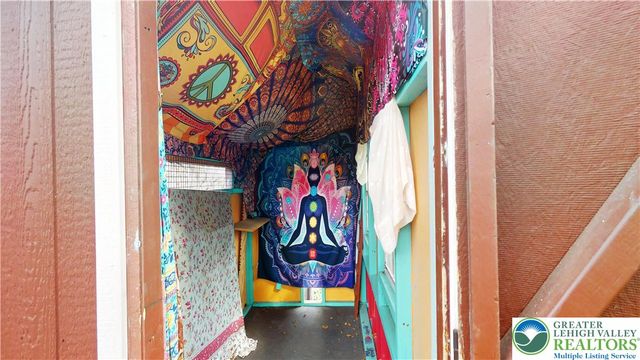 715 High Street, Bethlehem City, PA 18018