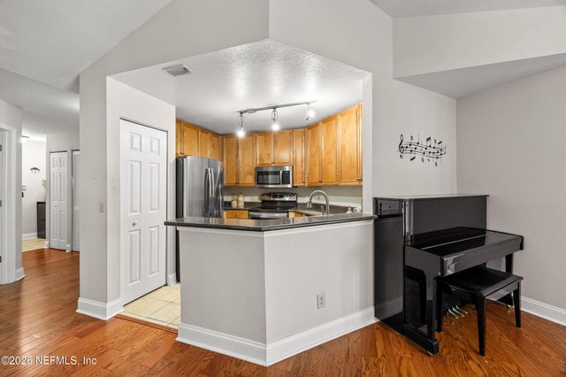 15 ARBOR CLUB Drive 315, Ponte Vedra Beach, FL 32082