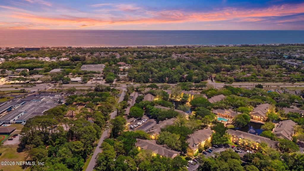 15 ARBOR CLUB Drive 315, Ponte Vedra Beach, FL 32082