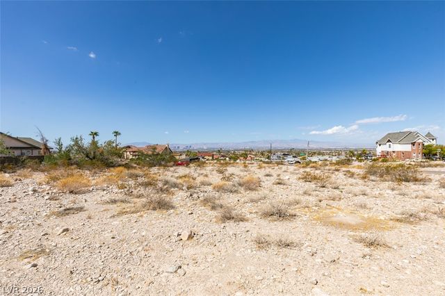 536 Benedict Drive, Las Vegas, NV 89110