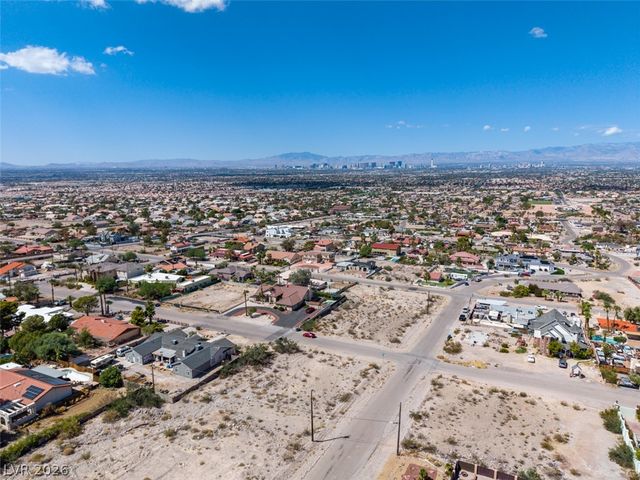 536 Benedict Drive, Las Vegas, NV 89110