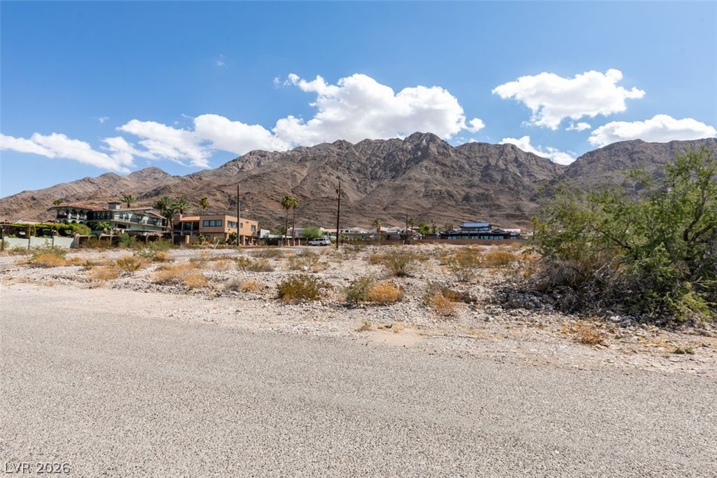 536 Benedict Drive, Las Vegas, NV 89110 — photo 2
