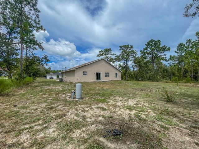 15316 SCAUP DUCK AVENUE, Weeki Wachee, FL 34614