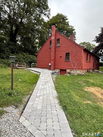 31 North Stonington Road, Stonington, CT 06355