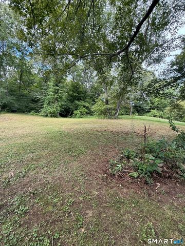 31 North Stonington Road, Stonington, CT 06355