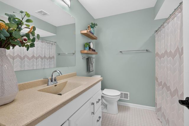 2451 Sheldon Street, Roseville, MN 55113