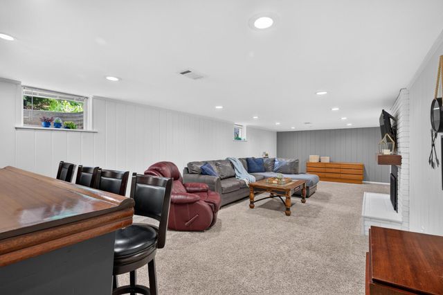 2451 Sheldon Street, Roseville, MN 55113