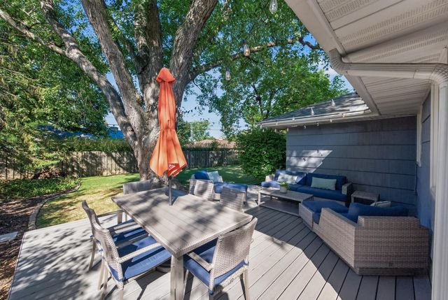2451 Sheldon Street, Roseville, MN 55113