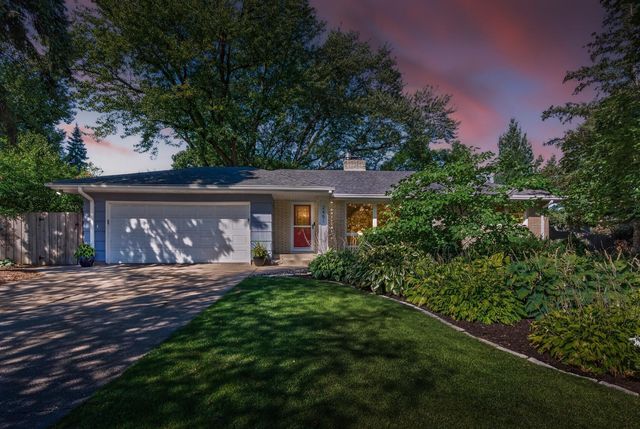 2451 Sheldon Street, Roseville, MN 55113