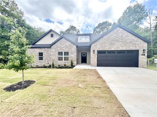 77 Argyll Drive, Bella Vista, AR 72715