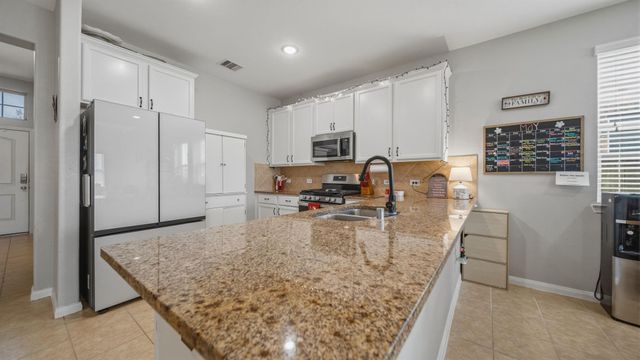 450 Terra Vista Circle, Montgomery, TX 77356