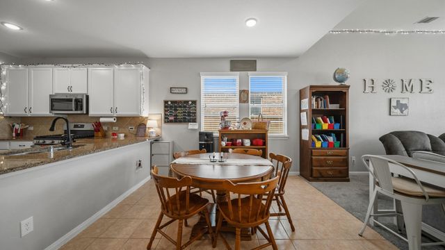 450 Terra Vista Circle, Montgomery, TX 77356