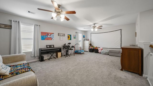 450 Terra Vista Circle, Montgomery, TX 77356