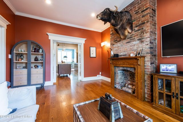 1806 Edgeland Ave, Louisville, KY 40204