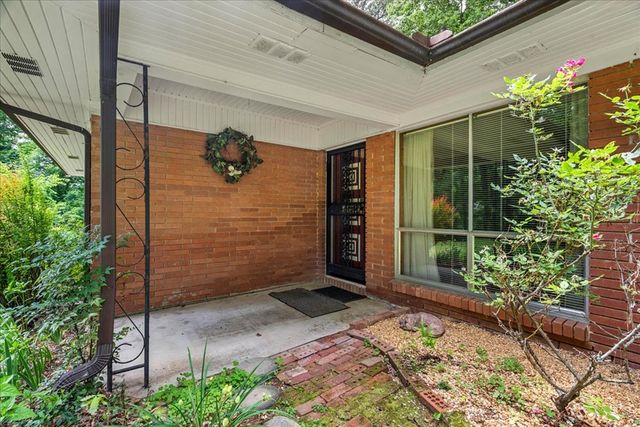 213 Ridgecrest Drive, Dalton, GA 30721